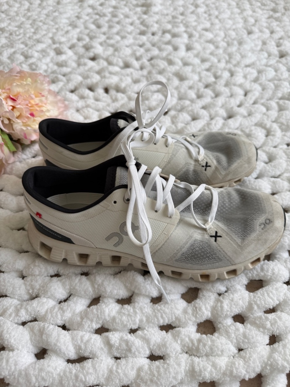 On Cloud Cloud X Women’s White Athletic Shoes Size 10.5 - Picture 4 of 10